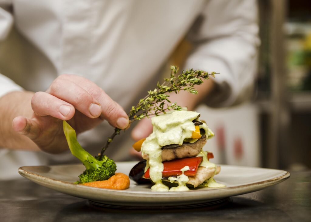 Michelin Star Restaurants : Honoring chefs who achieve excellence in technique, flavour, and consistency.