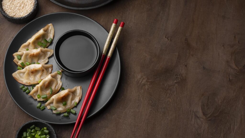 Fine Dining in Singapore : Discover how global cuisines and local heritage combine for an unforgettable dining experience.