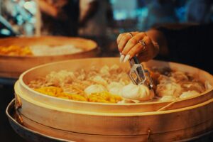 Singapore Fusion Cuisine : A melting pot of heritage, bold taste, and culinary innovation